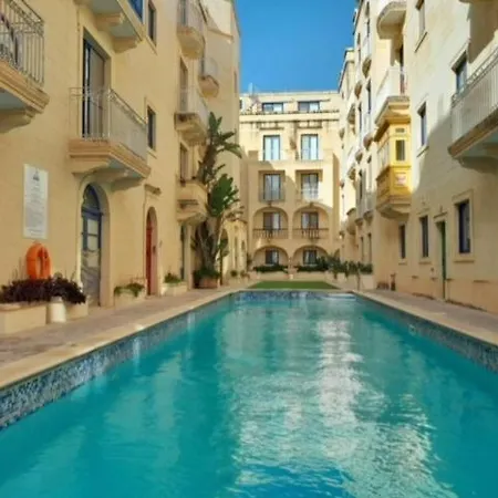 East Breeze Penthouse