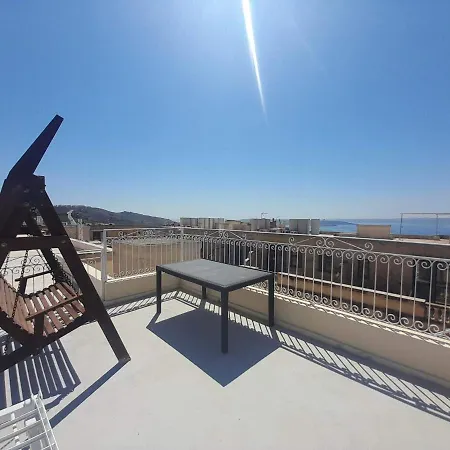 アパート East Breeze Penthouse
