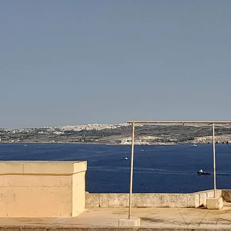 East Breeze Penthouse *